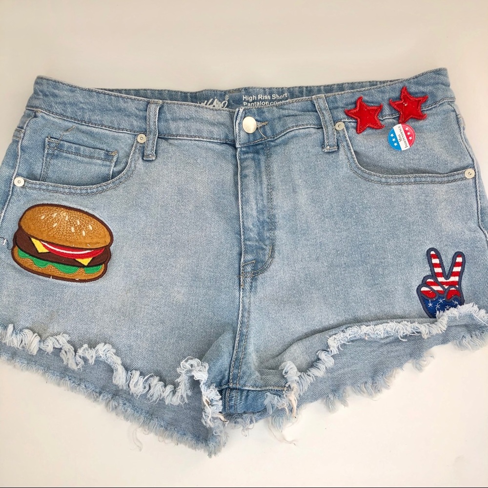Mossimo High Rise Burger Shorts